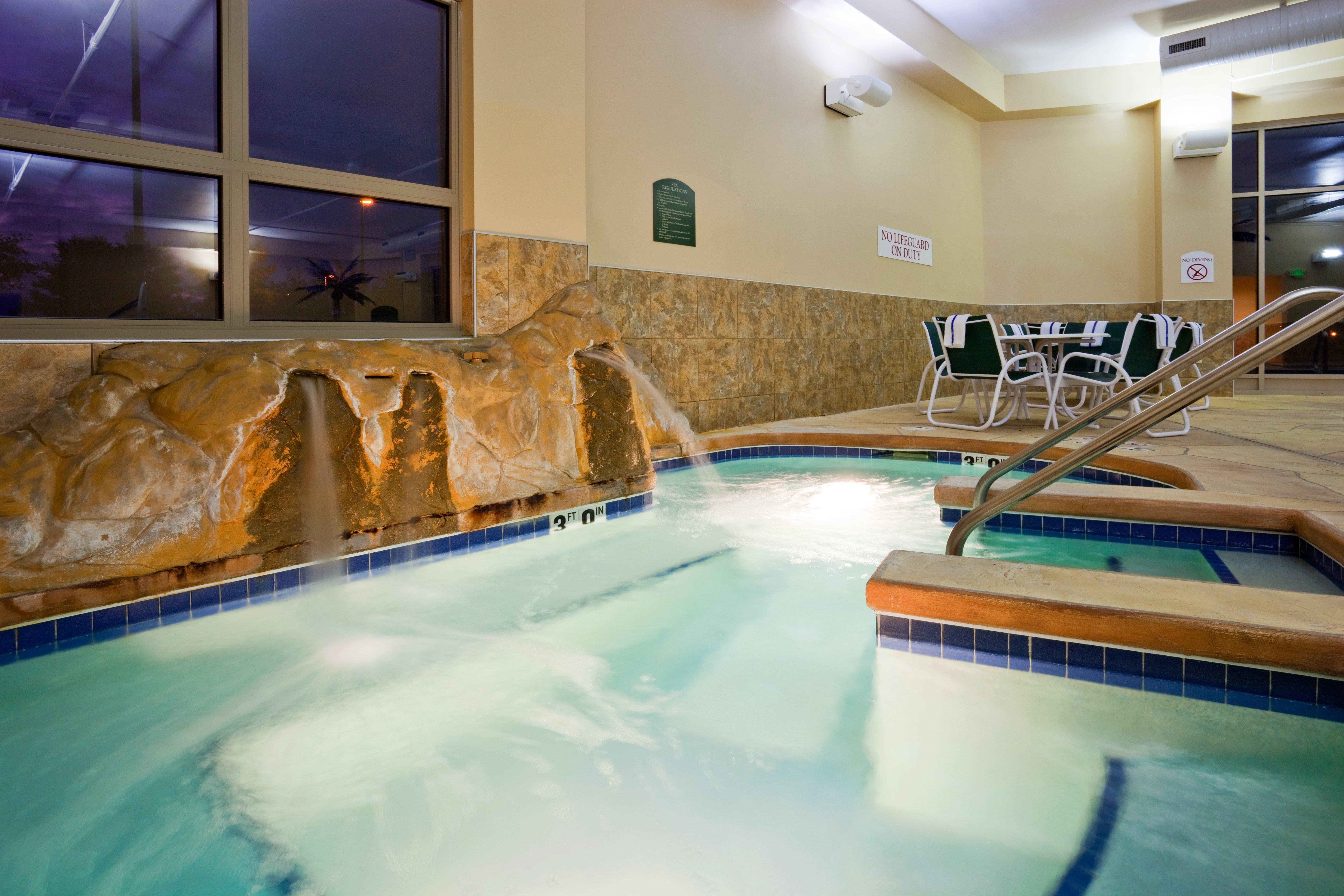 Holiday Inn Madison At The American Center By Ihg Esterno foto